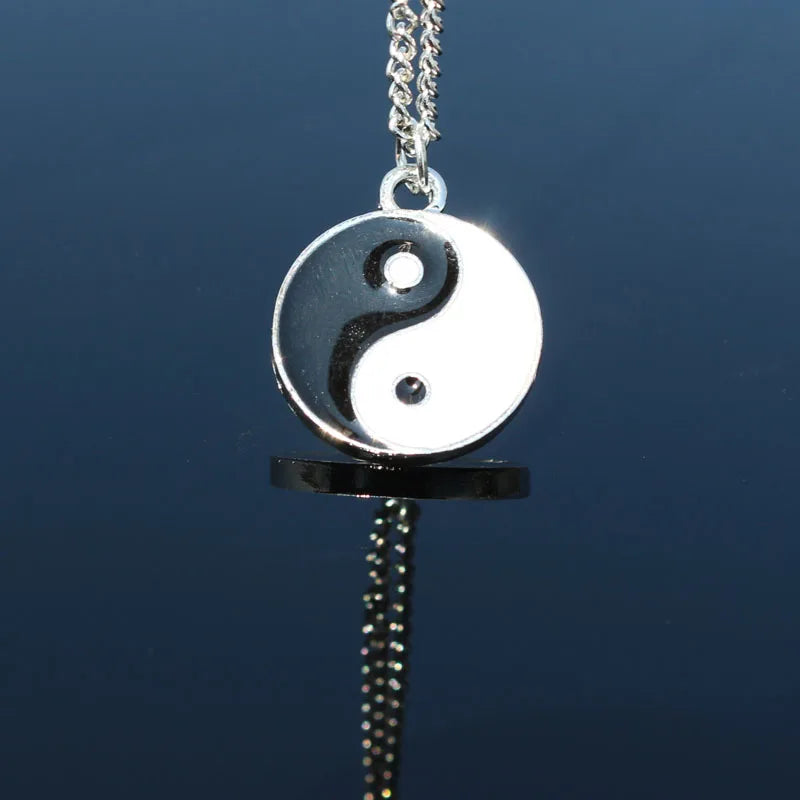 Colar yin yang pingente unisex