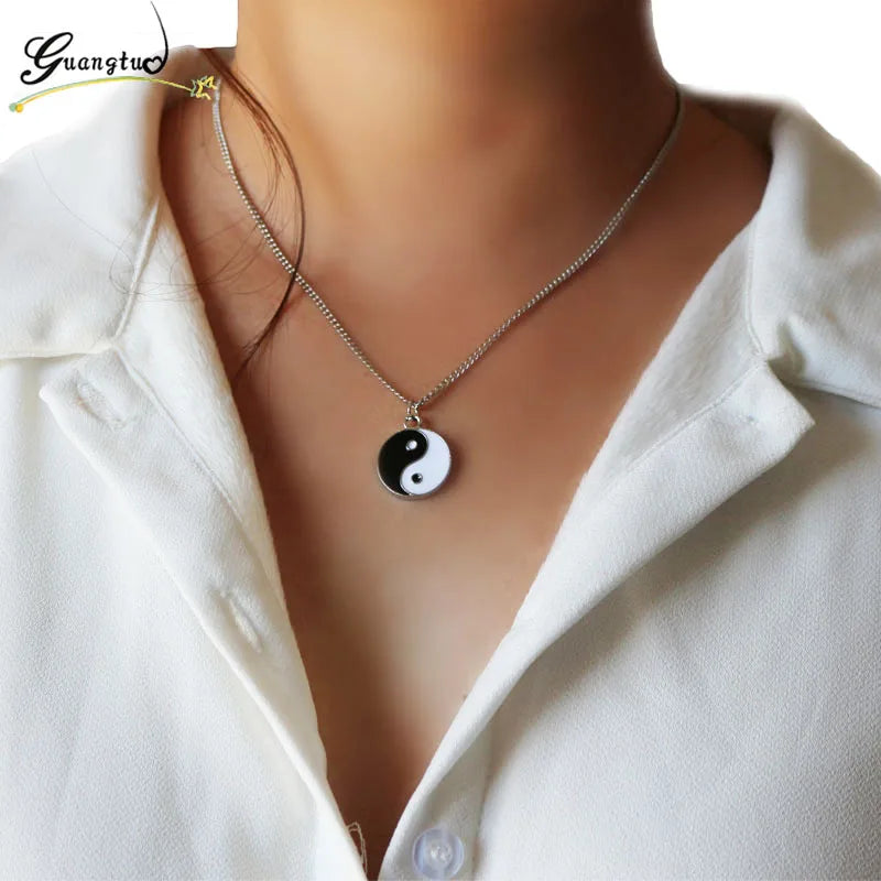 Colar yin yang pingente unisex