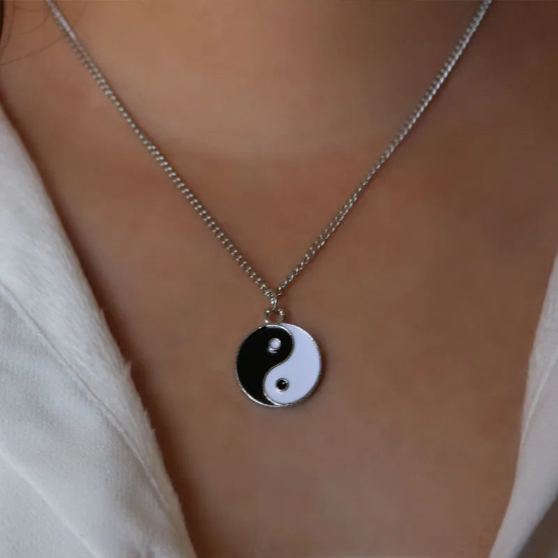 Colar yin yang pingente unisex